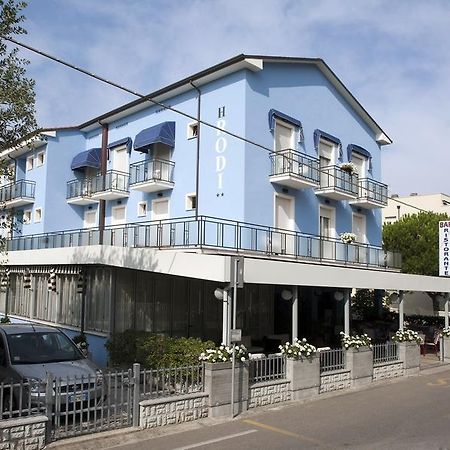 Hotel Rodi チェルヴィア エクステリア 写真