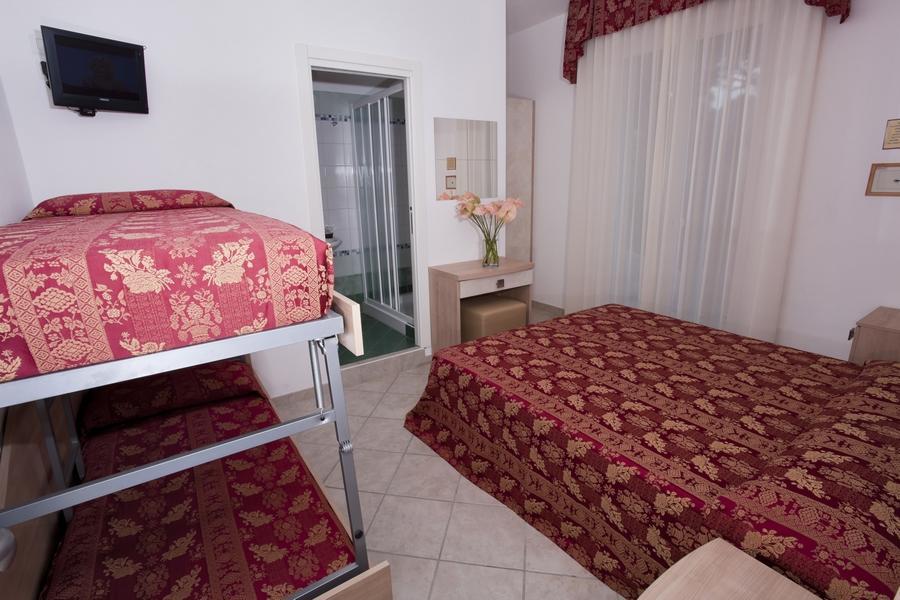 Hotel Rodi チェルヴィア エクステリア 写真